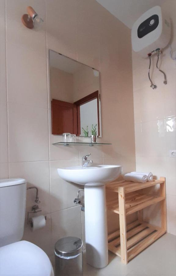 אגאטה Los Nudos, Acogedor Apartamento Con Patio Privado. מראה חיצוני תמונה