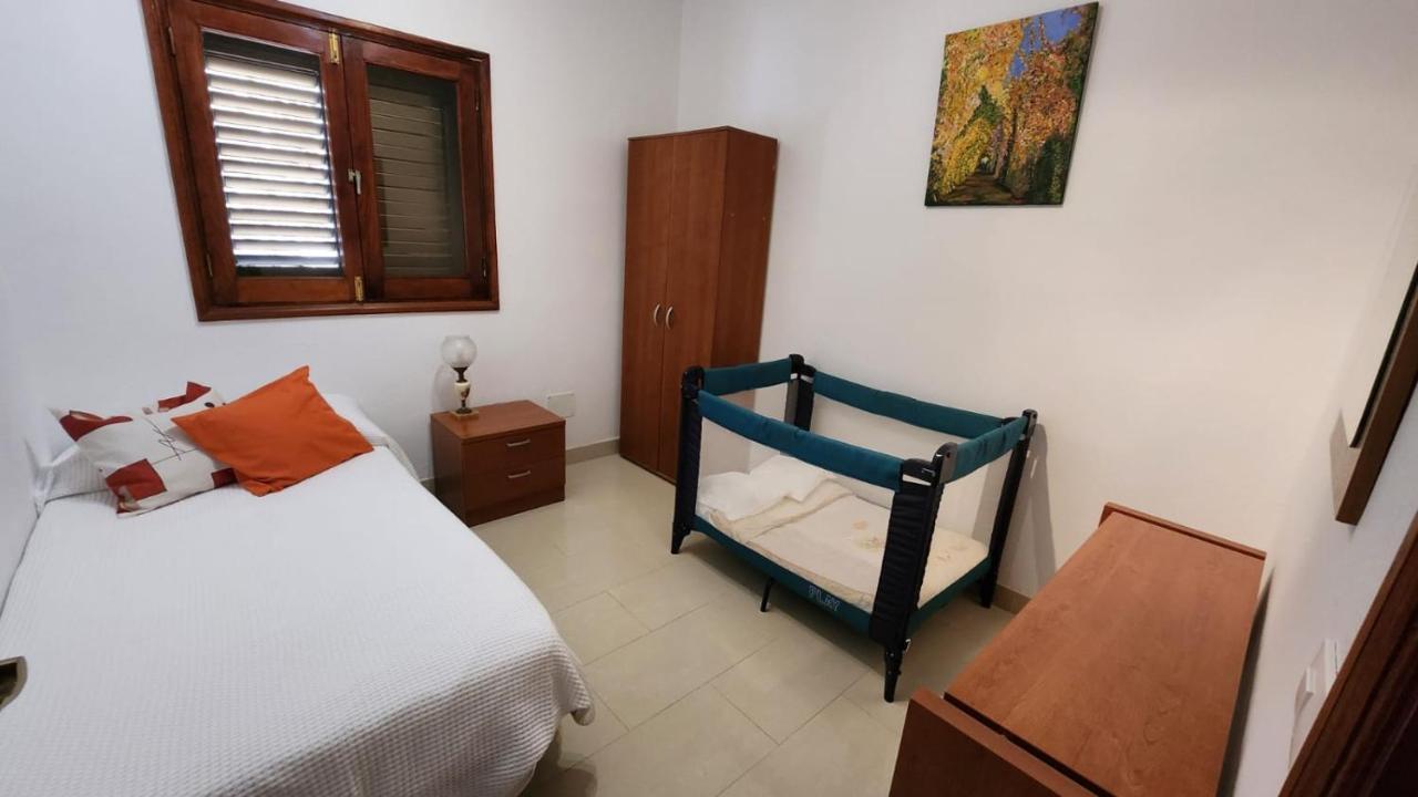אגאטה Los Nudos, Acogedor Apartamento Con Patio Privado. מראה חיצוני תמונה